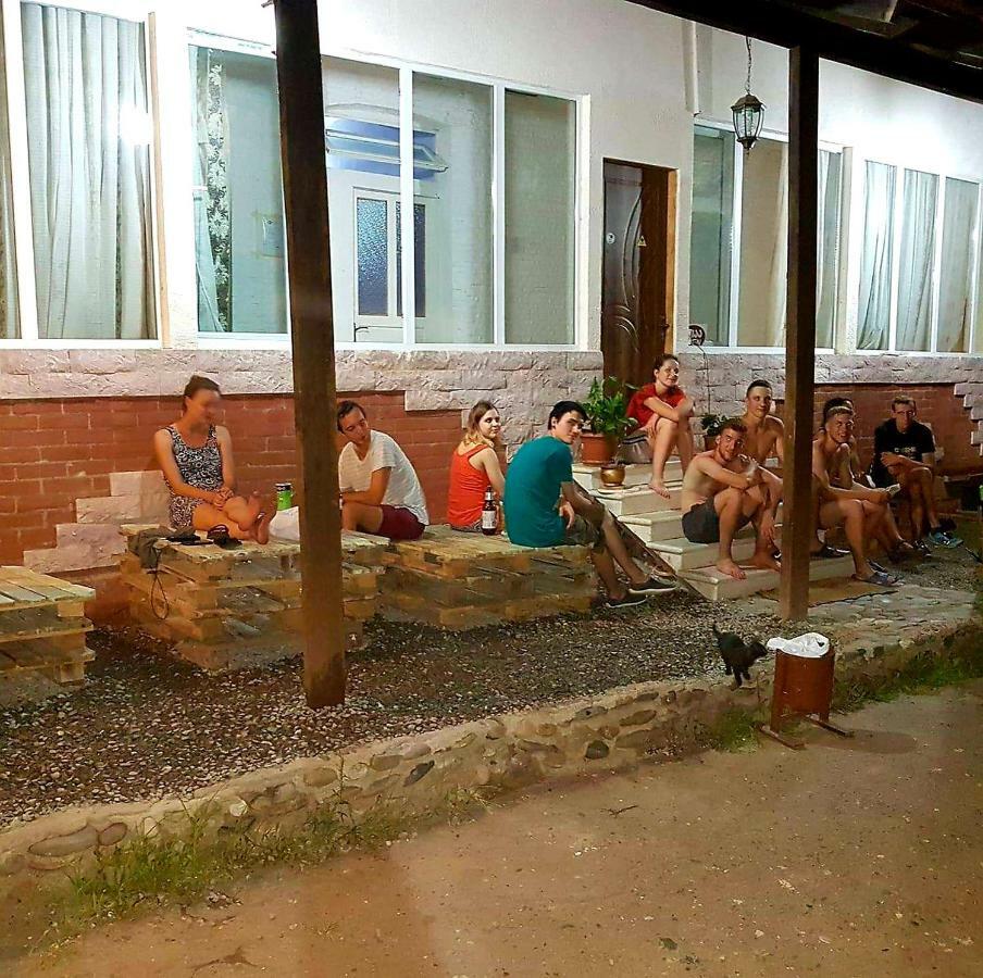 Tbilisi Yard Hostel Exterior photo
